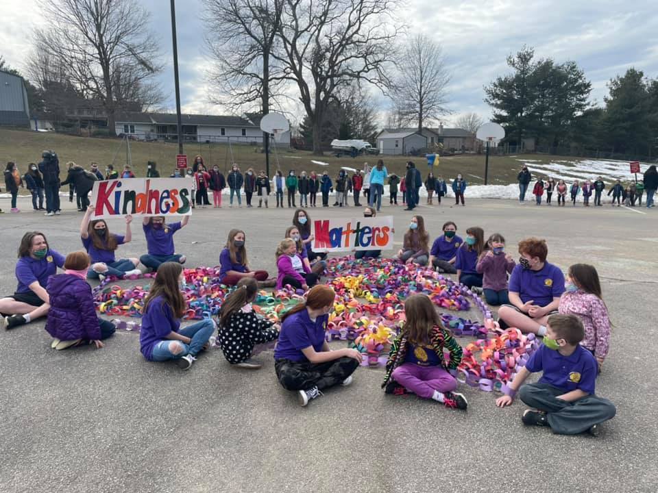 Students complete Kindness Challenge at GES.
