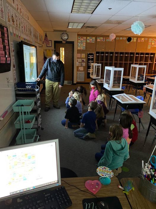 Principal Shares Map Lesson with First Graders